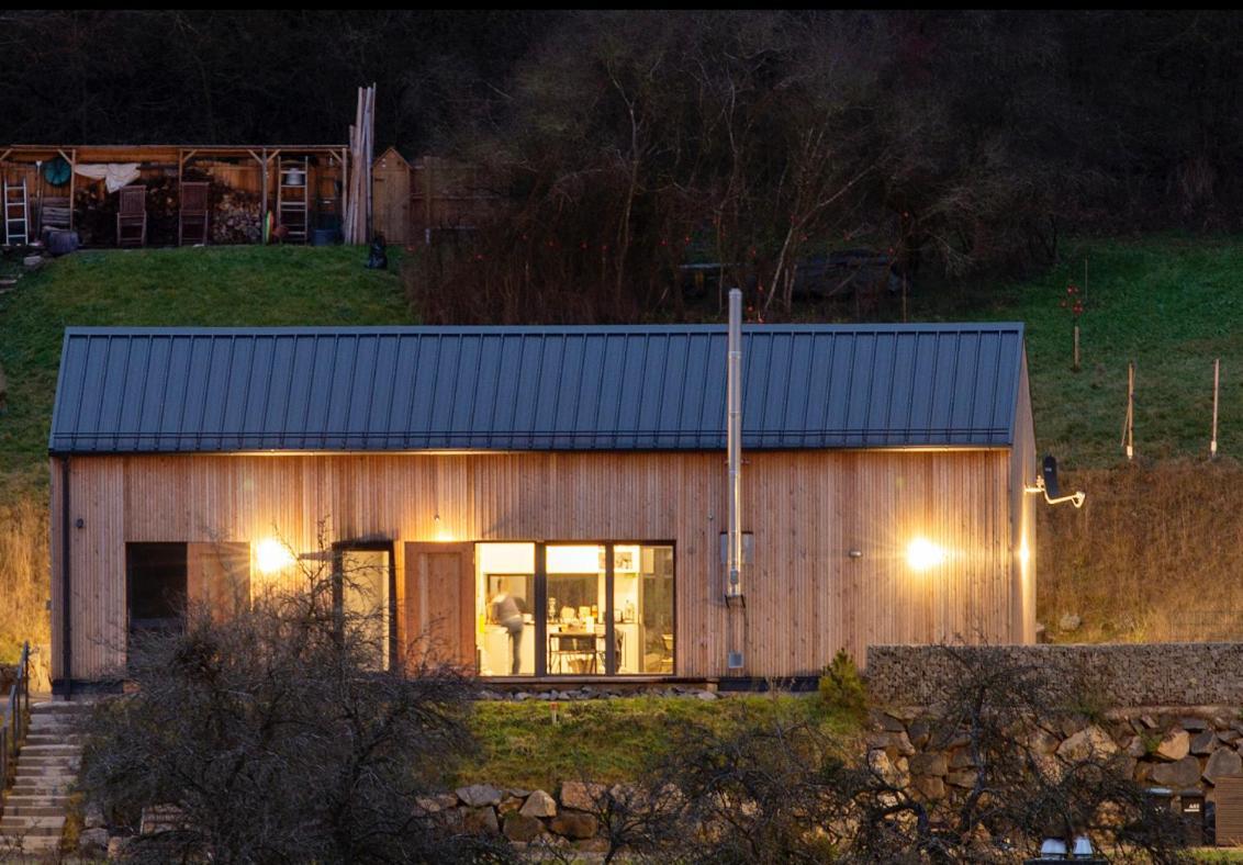 Eifelhausaufzeit-Vulkaneifel-Architekten-Chalet Mit Sauna Im Vulkankrater Immerath Екстер'єр фото