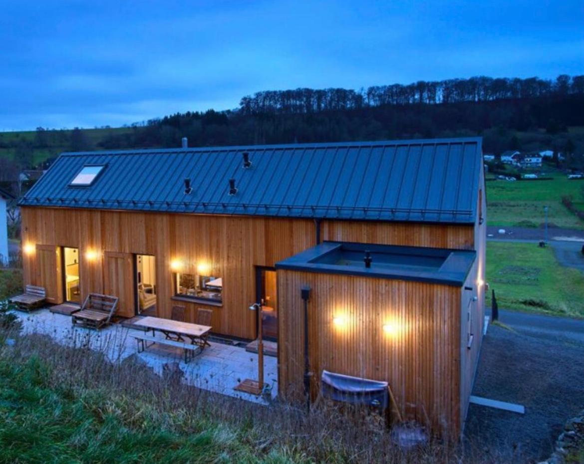 Eifelhausaufzeit-Vulkaneifel-Architekten-Chalet Mit Sauna Im Vulkankrater Immerath Екстер'єр фото